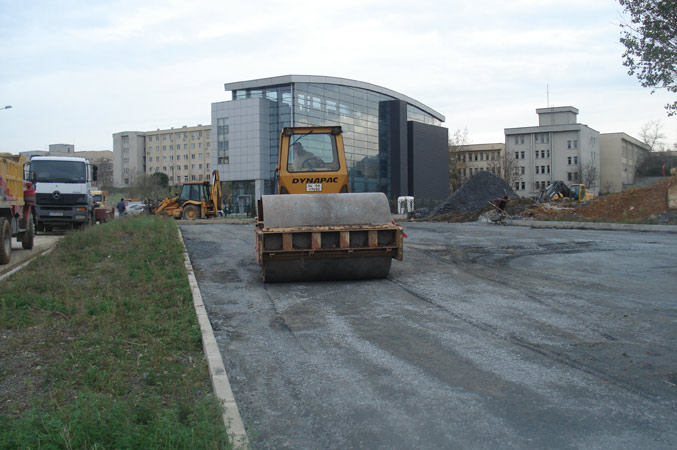 İTÜ Ayazağa Kampüsü Otopark Yapım Ve Asfaltlama Çalışmaları