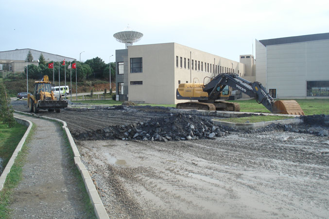 İTÜ Ayazağa Kampüsü Otopark Yapım Ve Asfaltlama Çalışmaları