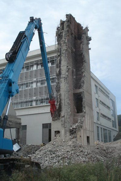 İTÜ Ayazağa Kampüsü Yüksek Baca Yıkım Çalışmaları