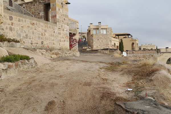 Nevşehir Uçhisar Kayabaşı Sokak Altyapı Onarım, Elektrik ve Mekanik Tesisat Döşenmesi İşleri