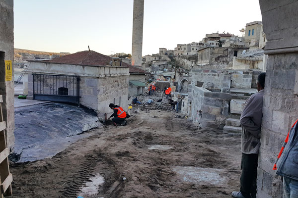 Nevşehir Uçhisar Kayabaşı Sokak Altyapı Onarım, Elektrik ve Mekanik Tesisat Döşenmesi İşleri