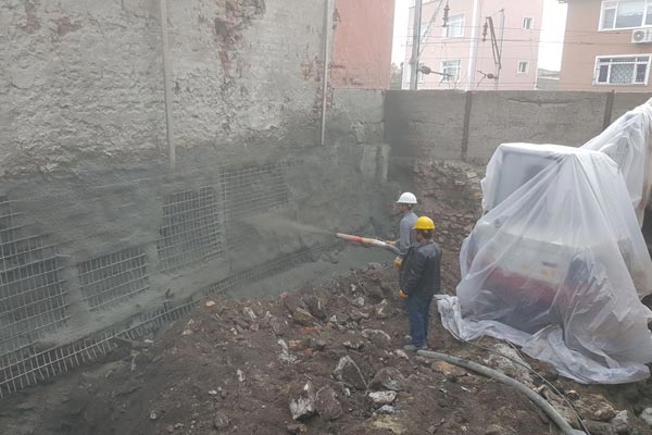 Sultanahmet’te Deniz Muslubaş ve Hissedarlarına Ait Bina İnşaatı